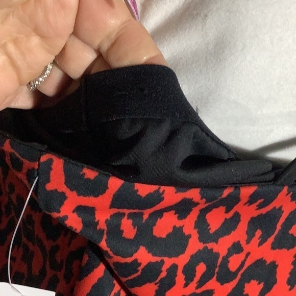 New York & Company NEW - Sz XL - smooth leopard cheetah print bra pouch smooth - Picture 6 of 7